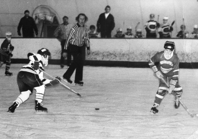 13 - IYHockey Action Photo - Baron On Left