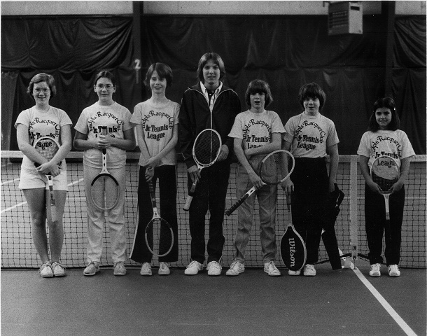 32 - IRC Junior Tennis League Team